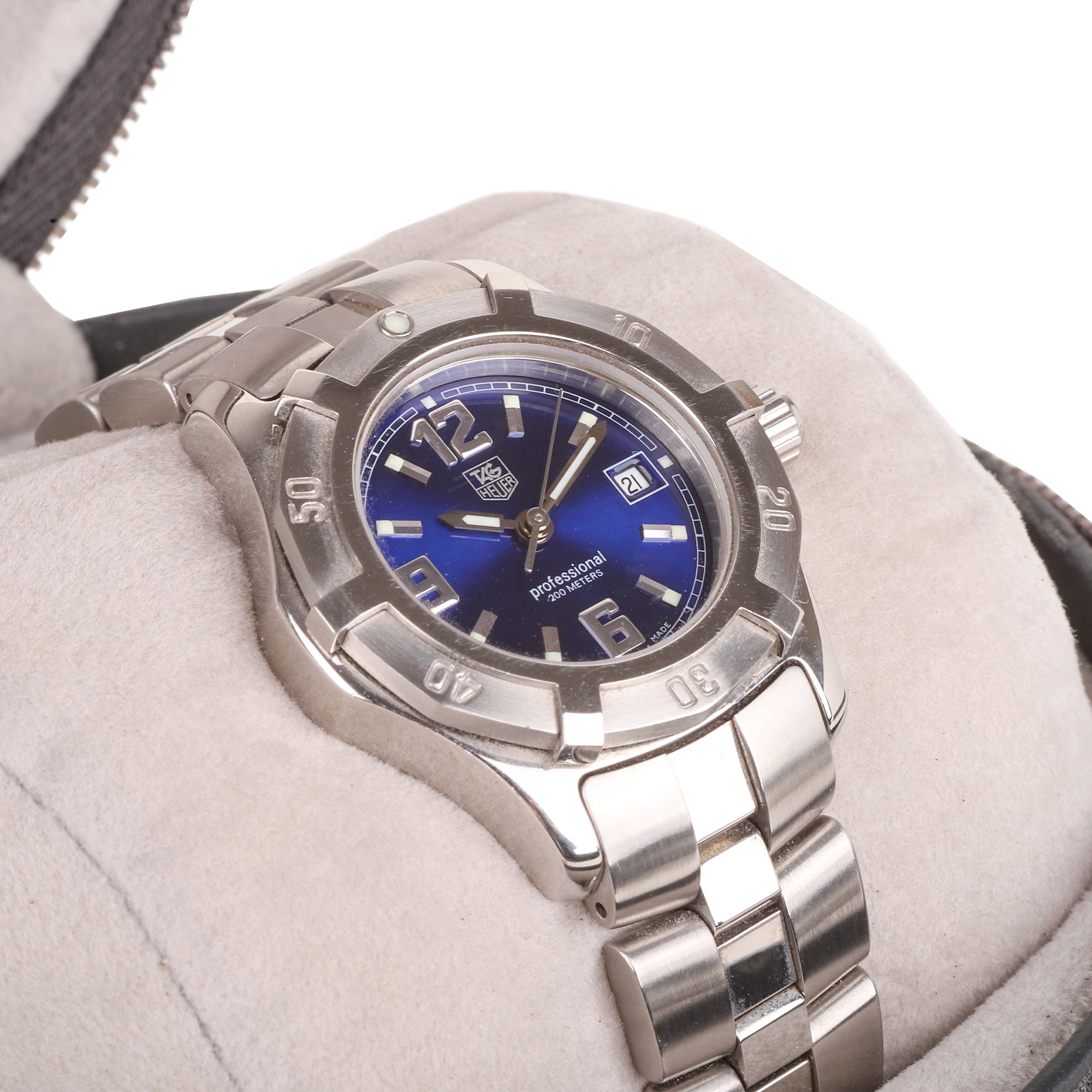 Tag Heuer 2000 Series Stainless Steel Ladies Pre-owned Watch With Blue Dial